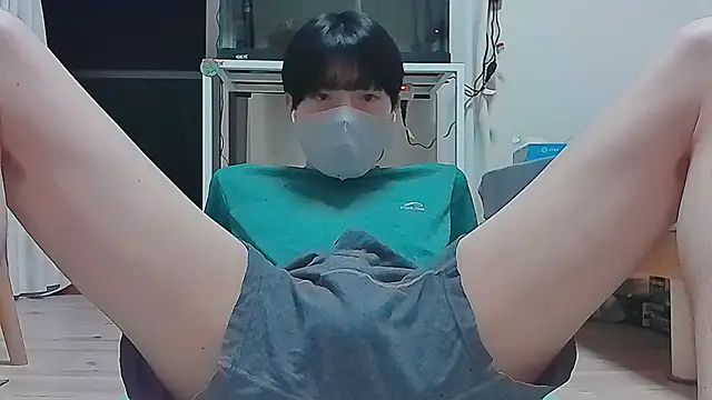 saitama0038 online show from October 2025 03:52:01 PM