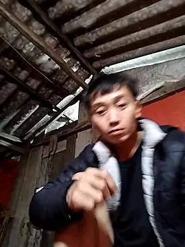 Snapshot of Boytasexy chatting on November 2025 03:55:02 PM Boytasexy online show from November 2025 03:55:02 PM