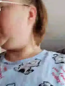 Kiss Eva online show from January 2025 08:25:02 AM