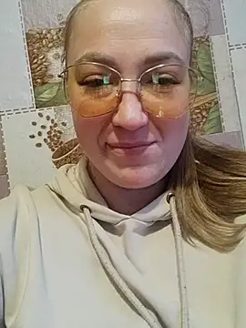 Snapshot of Kiss_Eva chatting on February 2026 03:46:01 PM Kiss Eva online show from February 2026 03:46:01 PM