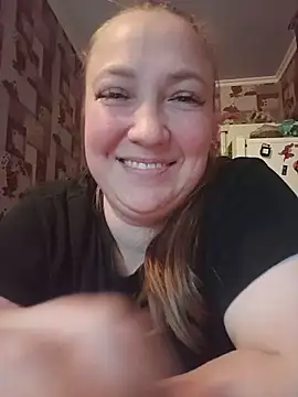 Snapshot of Kiss_Eva chatting on May 2026 04:45:02 PM Kiss Eva online show from May 2026 04:45:02 PM