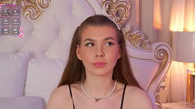 Snapshot of AshleyEvance chatting on October 2025 04:16:01 AM AshleyEvance online show from October 2025 04:16:01 AM