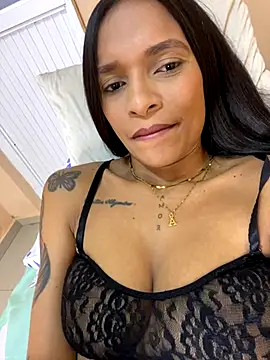 Luna025 online show from October 2025 05:50:02 AM