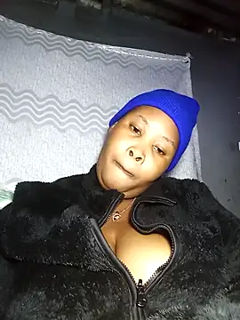 Snapshot of OCEANSQUITERXXX chatting on October 2025 10:52:02 AM OCEANSQUITERXXX online show from October 2025 10:52:02 AM