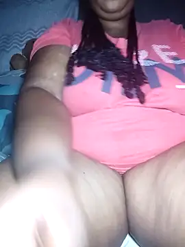 Snapshot of OCEANSQUITERXXX chatting on November 2025 12:10:02 AM OCEANSQUITERXXX online show from November 2025 12:10:02 AM