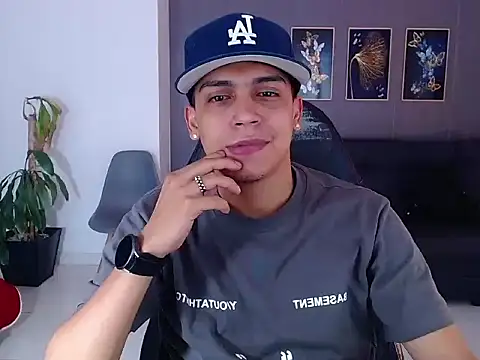 david santos16 online show from September 2025 05:52:02 AM