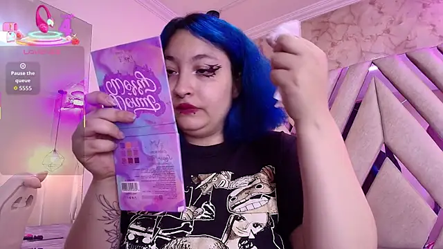 Lilith curvy online show from October 2025 08:20:02 PM