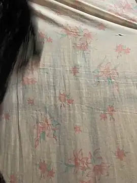 Cuckold-masters-dog online show from September 2025 01:27:01 PM