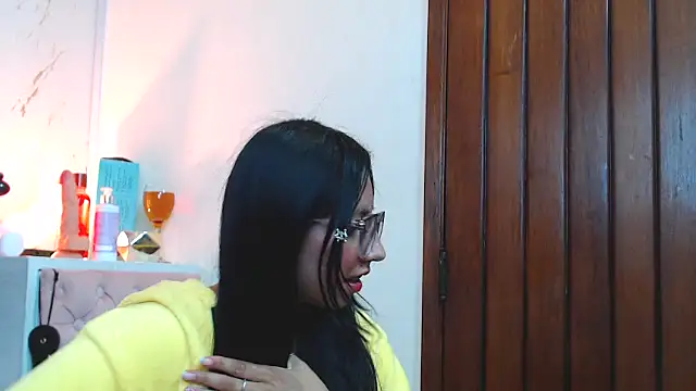 VioletxBloom online show from September 2025 08:20:02 AM