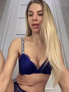 Prettie Katrin online show from November 2025 11:01:02 AM