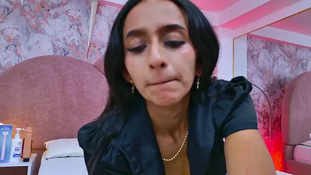 Samanta Isel online show from January 2026 12:01:02 AM