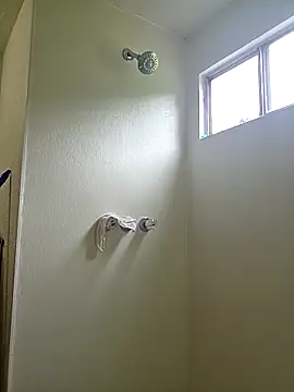 LacyLaurent online show from April 2026 03:50:01 PM