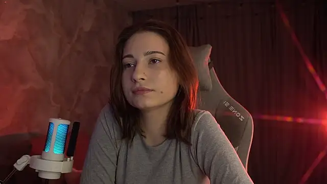 LumeNova online show from February 2026 02:12:02 AM