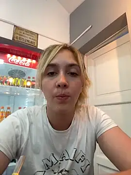 ayebran online show from November 2025 09:49:02 PM