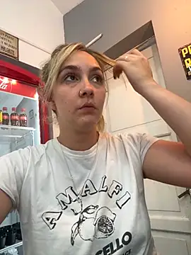 ayebran online show from November 2025 07:16:02 PM