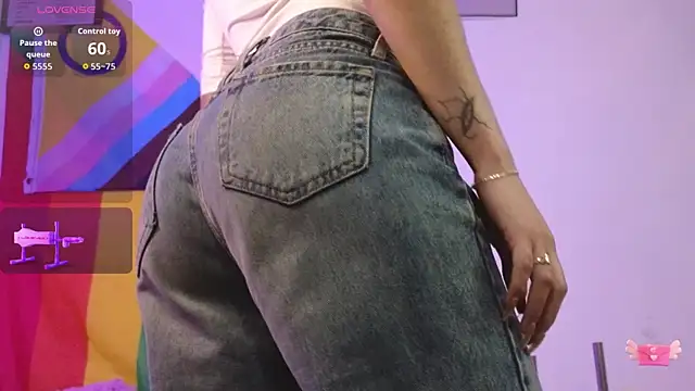 bella thixx online show from January 2026 03:00:01 AM