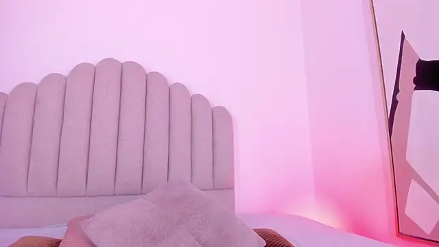 AmbarEvans  online show from January 2026 12:19:01 PM