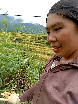 quynhkoolbae online show from September 2025 02:11:02 AM