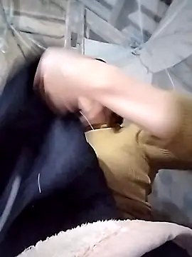 Annaacutee online show from November 2025 01:25:02 PM