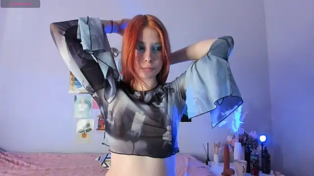 VelvetBlitz online show from September 2025 01:46:01 PM