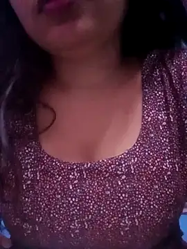 Snapshot of TINASONI chatting on September 2025 03:08:02 AM TINASONI online show from September 2025 03:08:02 AM