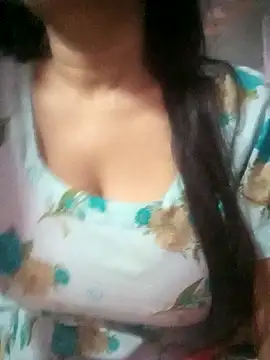 Snapshot of TINASONI chatting on September 2025 01:09:01 AM TINASONI online show from September 2025 01:09:01 AM