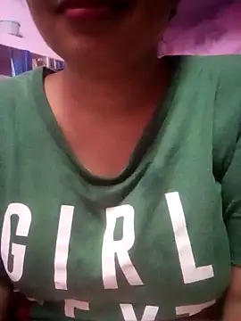 Snapshot of TINASONI chatting on September 2025 01:38:02 PM TINASONI online show from September 2025 01:38:02 PM