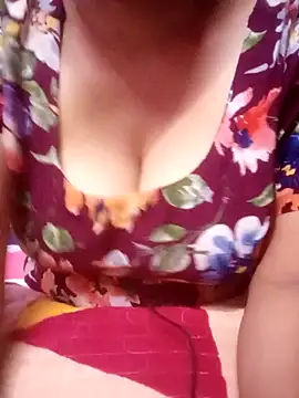 Snapshot of TINASONI chatting on October 2025 03:08:01 PM TINASONI online show from October 2025 03:08:01 PM