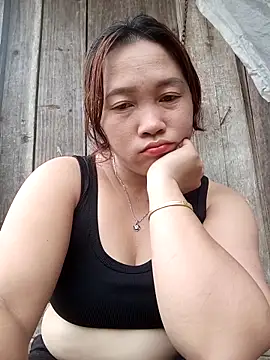 miumiu 00 online show from October 2025 02:23:02 AM