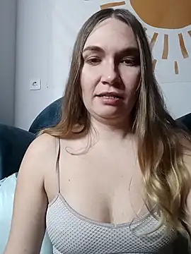 KisaVixen online show from January 2026 04:00:01 PM