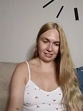 KisaVixen online show from July 2026 09:30:01 PM