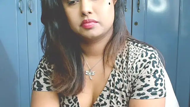 Snapshot of Indian_GlowingMiax chatting on September 2025 08:47:02 AM Indian GlowingMiax online show from September 2025 08:47:02 AM