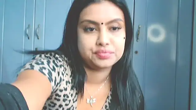 Snapshot of Indian_GlowingMiax chatting on October 2025 07:50:01 AM Indian GlowingMiax online show from October 2025 07:50:01 AM