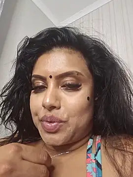 Snapshot of Indian_GlowingMiax chatting on October 2025 06:20:01 PM Indian GlowingMiax online show from October 2025 06:20:01 PM