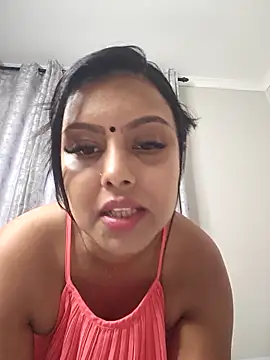 Snapshot of Indian_GlowingMiax chatting on November 2025 05:29:01 AM Indian GlowingMiax online show from November 2025 05:29:01 AM