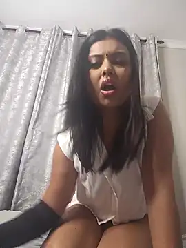 Snapshot of Indian_GlowingMiax chatting on November 2025 03:37:02 AM Indian GlowingMiax online show from November 2025 03:37:02 AM