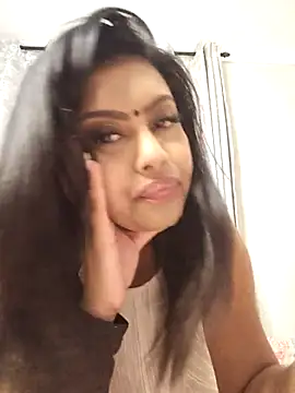 Snapshot of Indian_GlowingMiax chatting on December 2025 03:44:01 AM Indian GlowingMiax online show from December 2025 03:44:01 AM