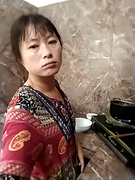 linda bae00 online show from September 2025 12:10:01 AM