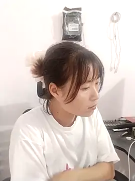 linda bae00 online show from September 2025 01:18:01 AM