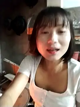 linda bae00 online show from December 2025 12:49:02 AM