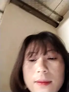 linda bae00 online show from December 2025 12:51:01 AM