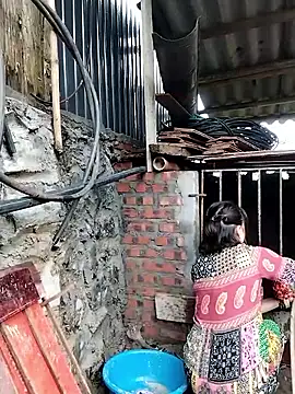 linda bae00 online show from February 2026 12:42:02 AM