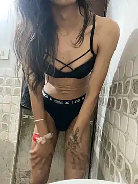 Snapshot of kaylee_demm chatting on February 2026 06:26:01 PM kaylee demm online show from February 2026 06:26:01 PM