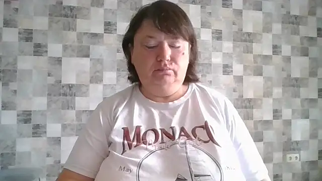 RipeMelon4561 online show from October 2025 06:00:02 AM