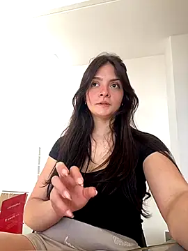 Danielaeliana online show from September 2025 06:56:02 PM