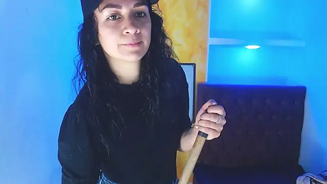 Snapshot of alison_moon7 chatting on September 2025 12:39:02 PM alison moon7 online show from September 2025 12:39:02 PM