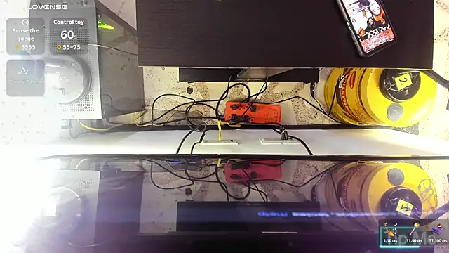 Snapshot of alison_moon7 chatting on November 2025 12:30:01 PM alison moon7 online show from November 2025 12:30:01 PM