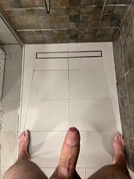 Snapshot of MrZli chatting on October 2025 01:17:01 PM MrZli online show from October 2025 01:17:01 PM