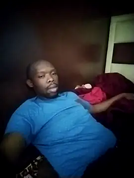 TinnyVsGiant online show from September 2025 01:55:02 PM