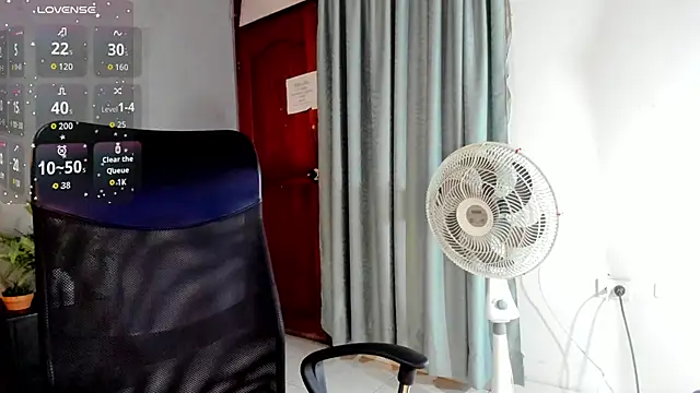 Snapshot of Daiisy_kiss chatting on February 2026 12:26:01 PM Daiisy kiss online show from February 2026 12:26:01 PM